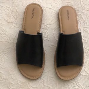 Black mule slides